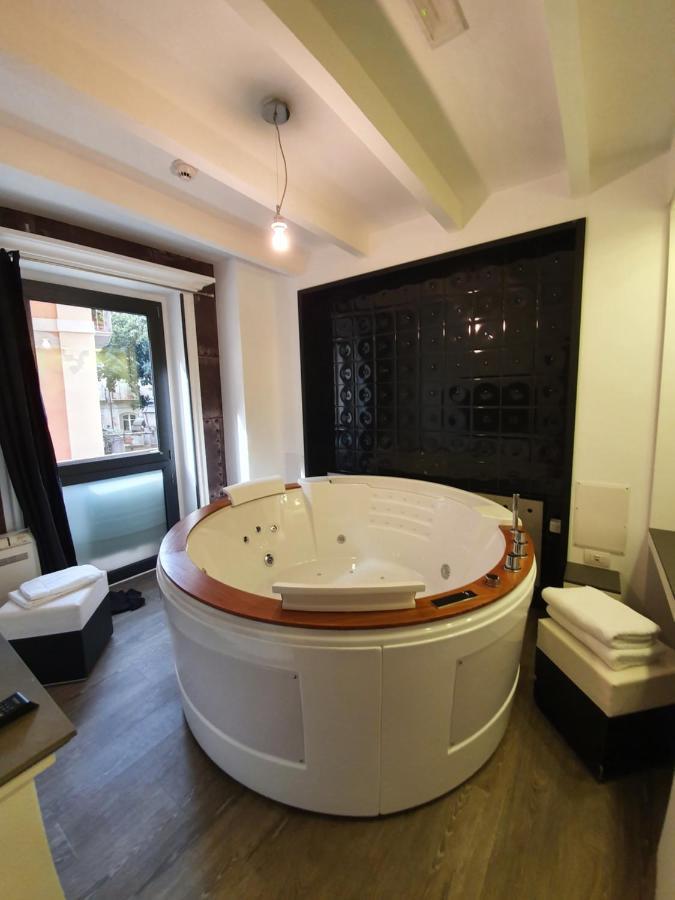 Emphasis Suites & Rooms Cagliari Exterior photo